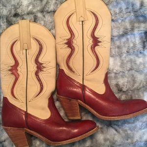 *VINTAGE* Frye Cowboy Boots
